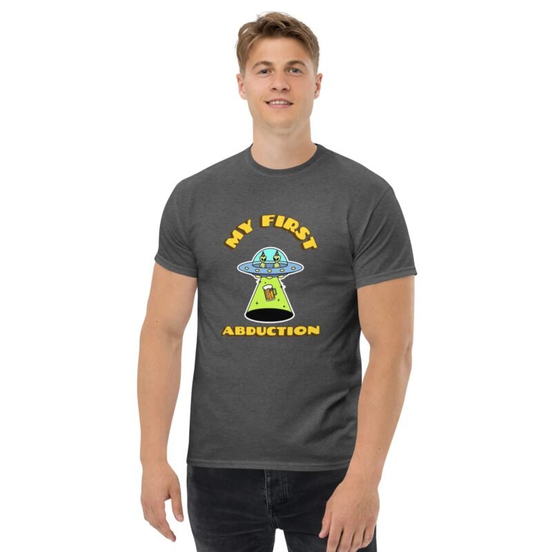 UFO T-Shirt: My First Abduction with Beer Print - Unisex classic tee - Imagen 19
